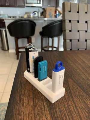 Full Size USB Holder