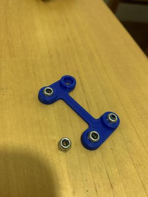 Mugen MBX8 wing nut holder