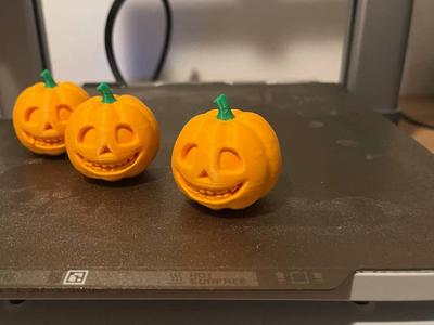 Mini Two-Color Halloween Pumpkin