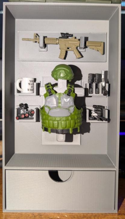 Loadout Locker for Valaverse and Classified Series figures