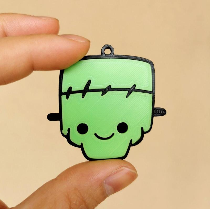 Halloween DIY Jewellery | Pendants Babykenstein