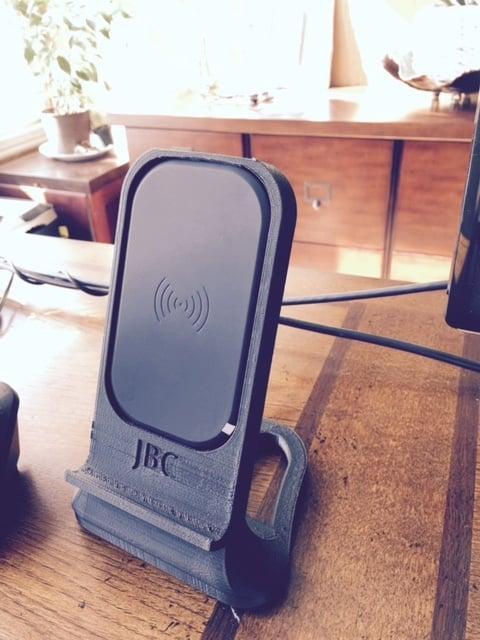 Qi Wireless (Model T513) Charging dock for iPhone 6 Plus