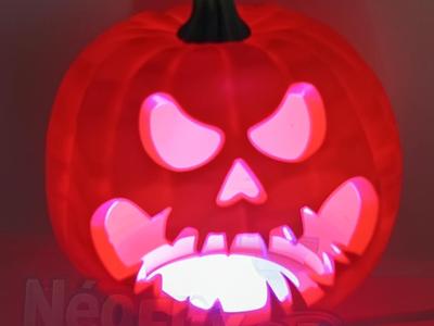 Halloween Pumpkin Demonic Smile