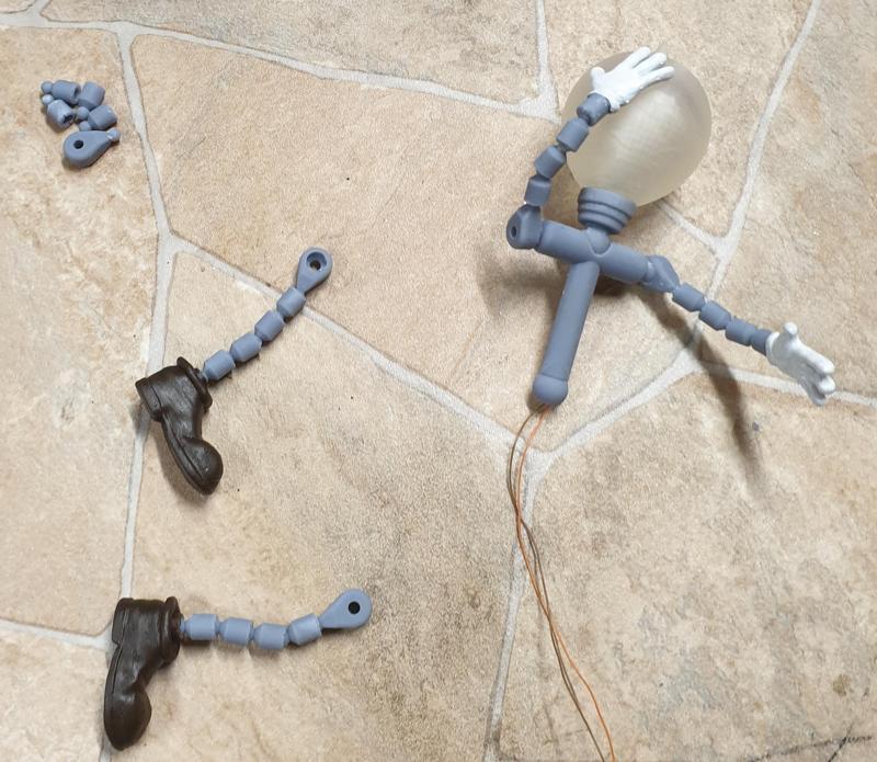 Little Helper, Little Robot, Helper