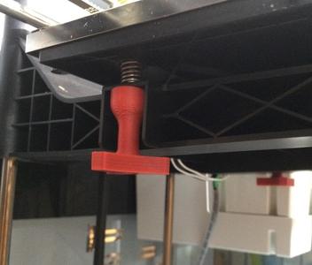 XYZ da Vinci 1.0 bed leveling thumbscrew