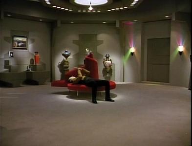 Kivas Fajo collection room- Star Trek TNG