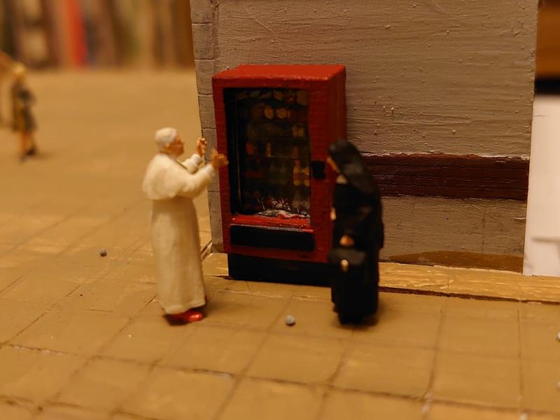 Station vending machine