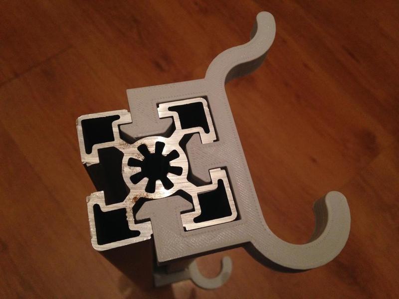 Hook for Bosch 50x50 profile.