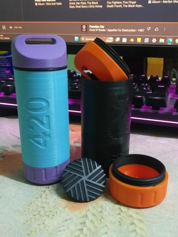 Large object holder grinder