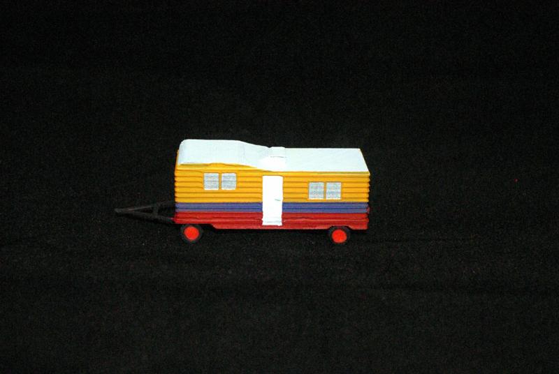 1/87 (HO) Scale - Circus Caravan 1