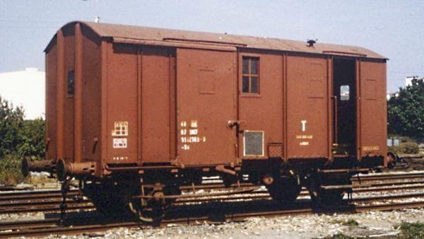 Fourgon Type D- Fourgon M Sncf HO 1/87