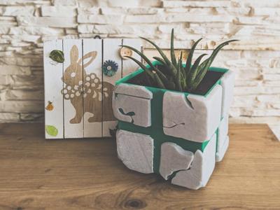 Cracked stone flower pot
