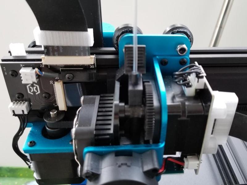 Sidewinder X1 simple cable clamps for X and Z axes