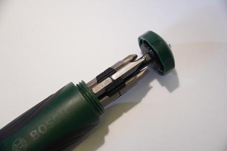 Bit storage inside screwdriver (LTT style)