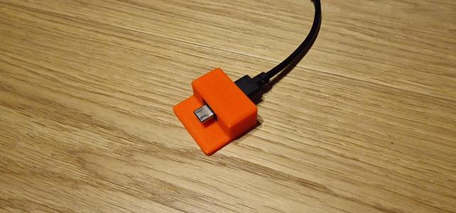 Asus Rog Flow X13 USB-C stütze