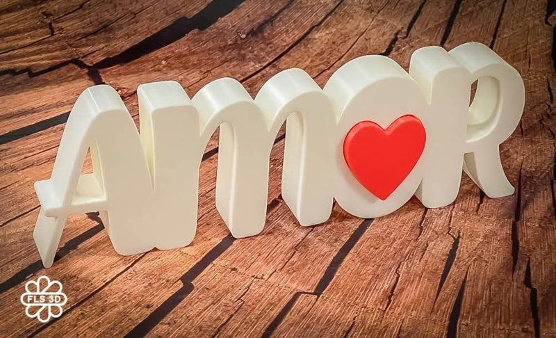 Amor 3D Decorative Sign with Heart