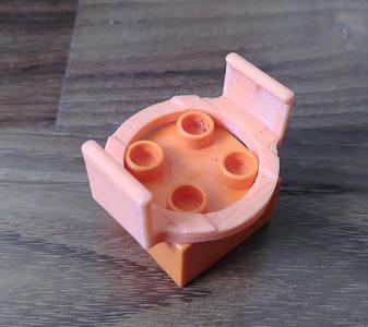 Duplo compatible clip for brio tracks
