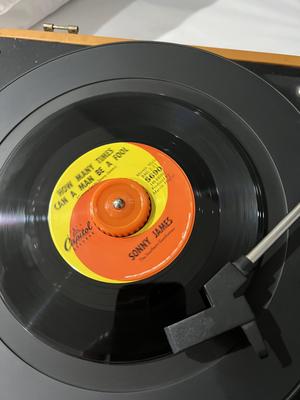 working ribbed edge 45rpm adapter