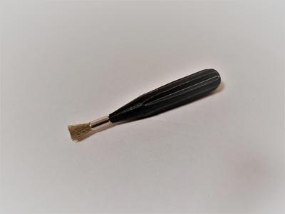 Handle for tiny brass brush