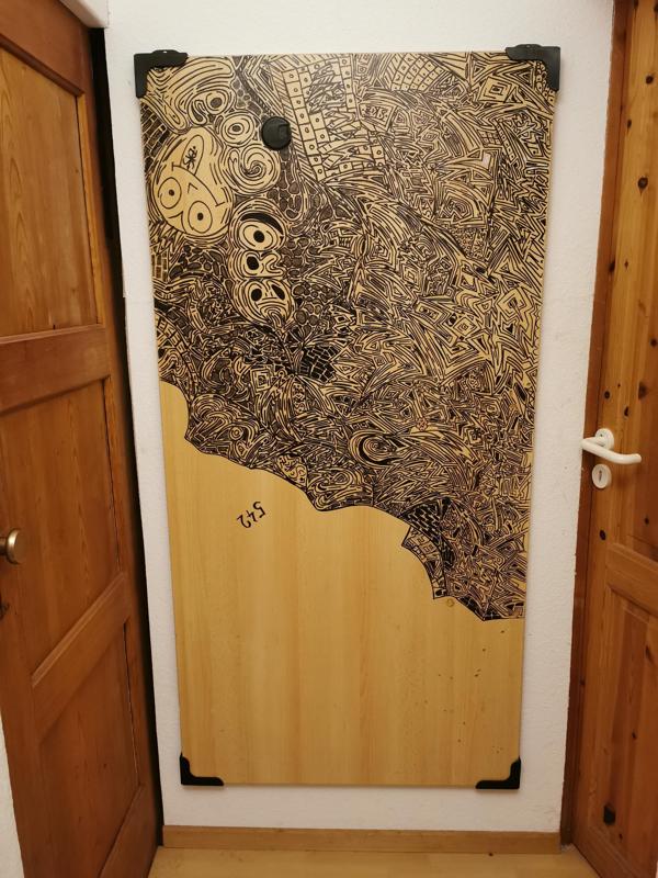Wall mount for painted desk top