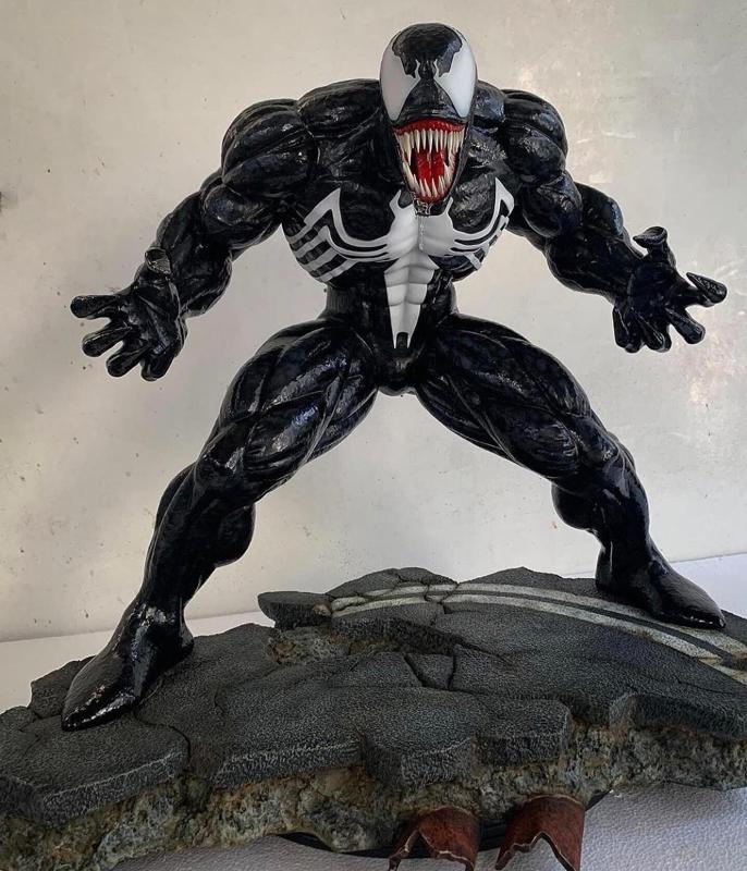 Venom Classic Design