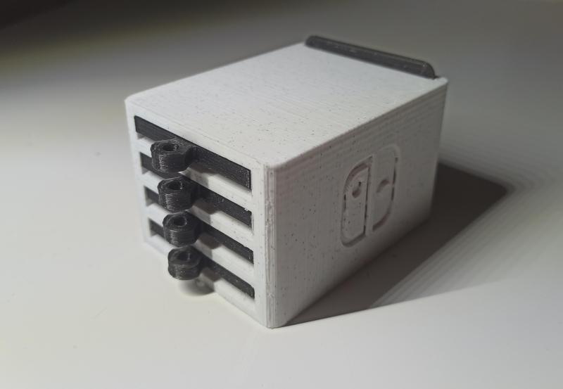 Tabletop Switch Game Container