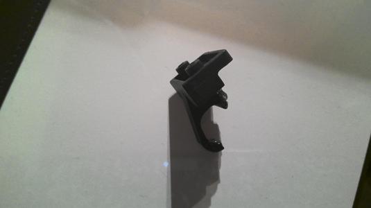EKO Flip Top Garbage Can Hook