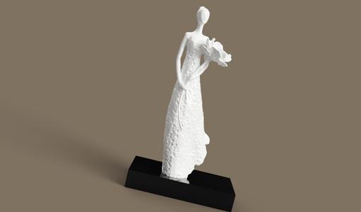 Sculpture 25,4cm / Sculpture 10 inch / Woman with flower