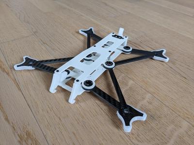 "Stiffy" 4inch freestyle frame - optimized for DJI O3 - removable arms