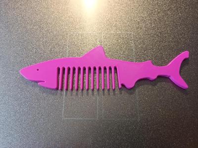 Shark hair comb