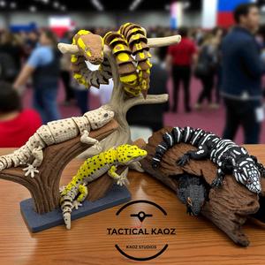 Flexy Reptile Display Stands – Three Included. Tree, Log and Combo