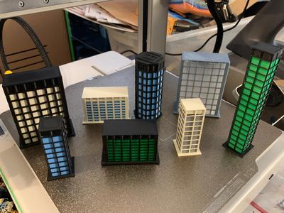 2 Piece City Buildings - Z Scale Train / Mech RPG
