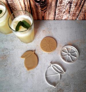 Lemon and half citrus - dough and cookie cutters