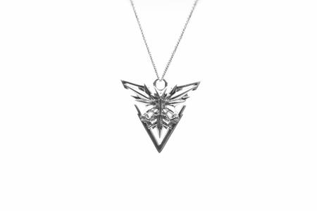 Pokemon Go : Team Instinct Pendant