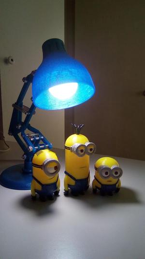 Lámpara Pixar (Pixar Lamp)