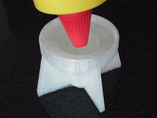 Sauce Saver - Inverts bottles with a nozzle to minimize waste