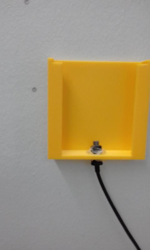 Samsung Mobilephone J7 Holder, docking station