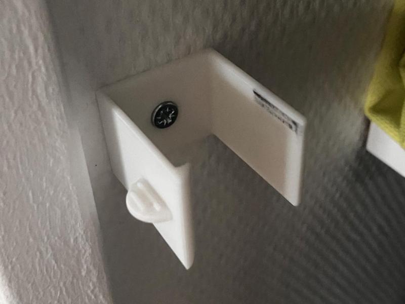 Wardrobe Door Blocker