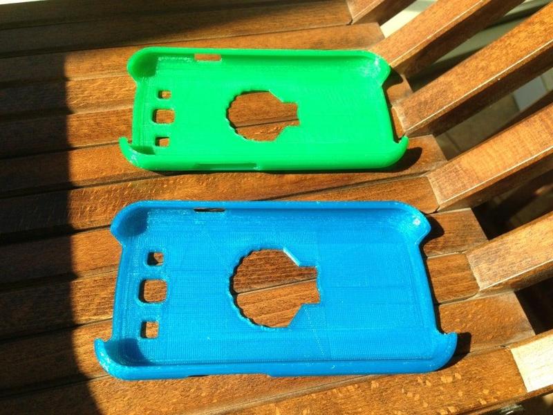 Galaxy phone case with shell cutout