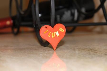 I Luv U heart pendant