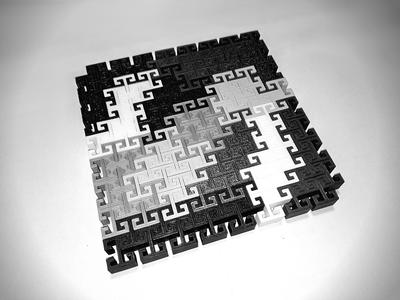 Pento T by Jean-Claude Constantin