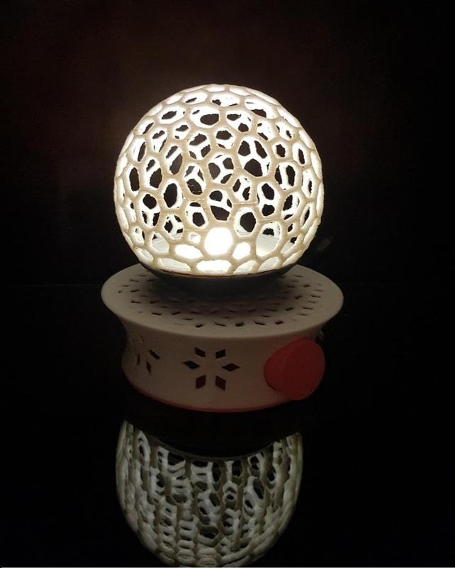 Round Voronoi Lamp Big Hole Ver.