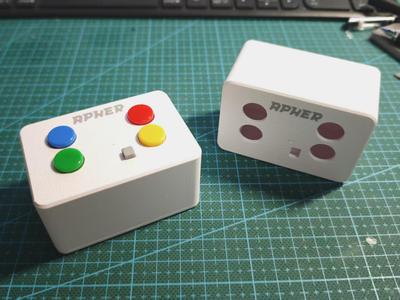 Four-channel remote control casing (magnetic cover, no supports, printable with default profile)