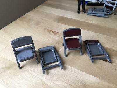 Folding chair (1:18 scale)