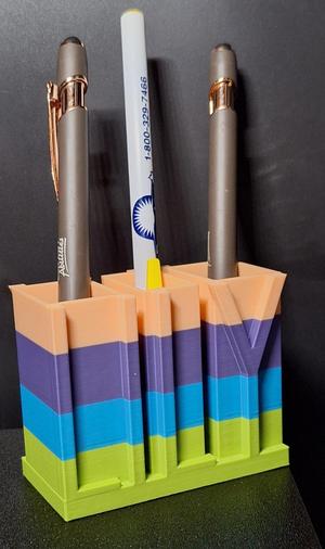 Customized pen/pencil holder "Lily"