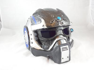 Gears Of War - Carmine's Helmet (wearable)