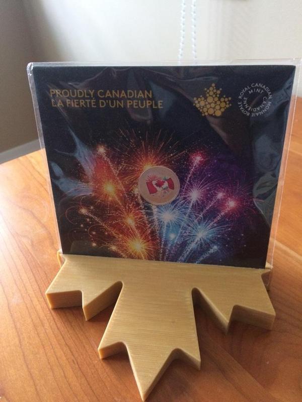 Maple Leaf Coin Stand