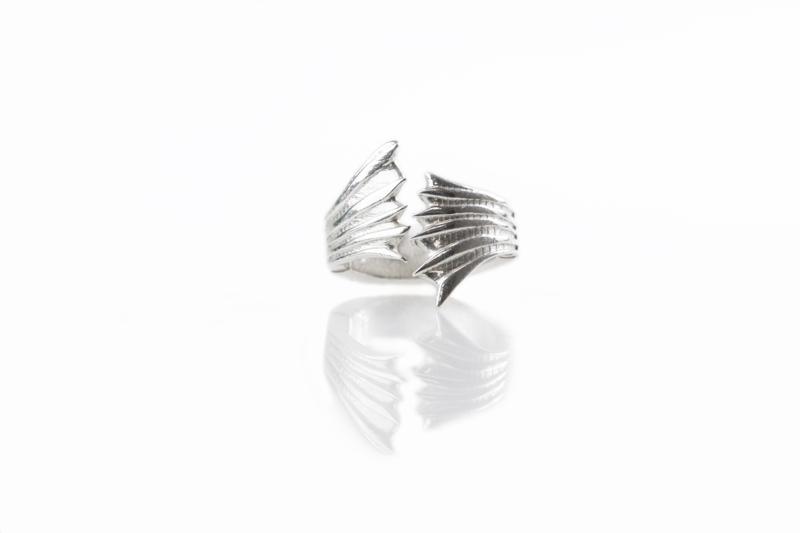dragon wings ring
