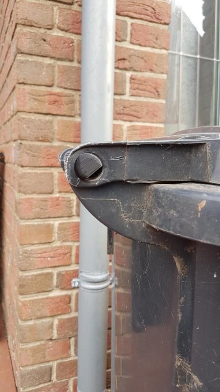 Deckelpin / Deckelscharnier für Sulo Mülltonne