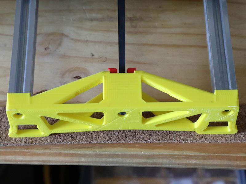 Makerfarm Y-Axis Endplate for i3v 10" with Belt Tensioner